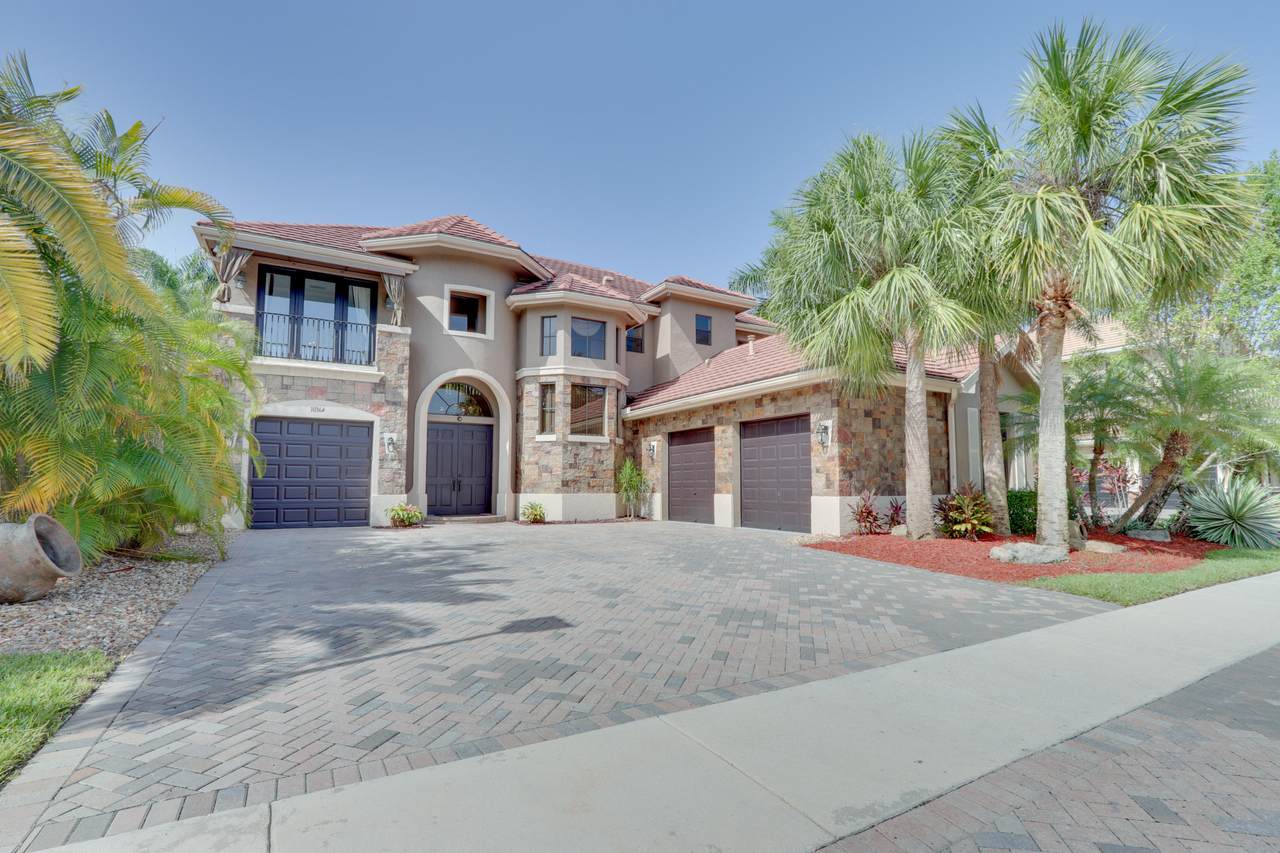 10364 Trianon Place - Photo 1