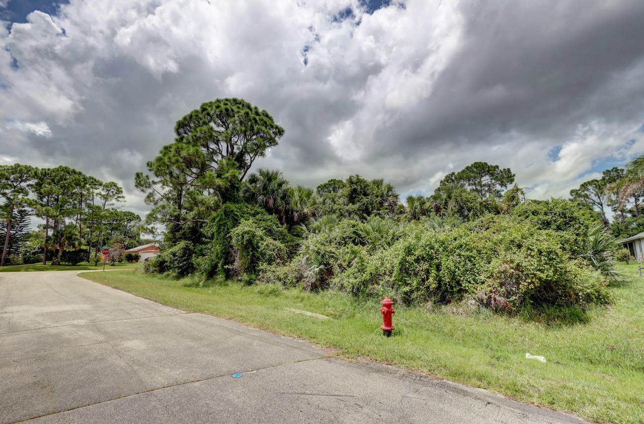 1837 Renfro Street - Photo 1