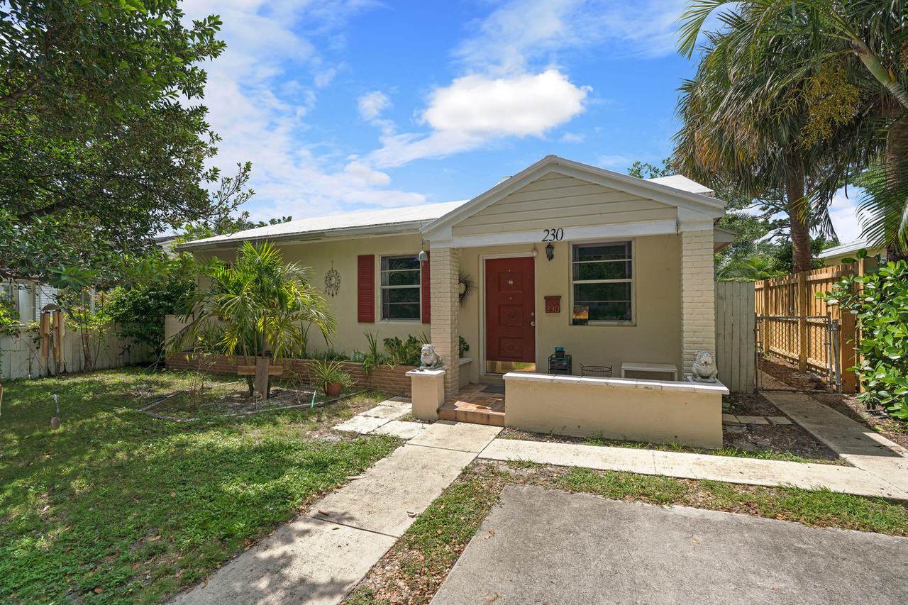 230 Seville Road - Photo 1