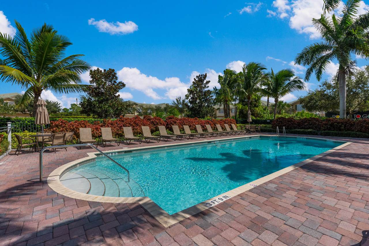 3031 Lexington Lakes Drive - Photo 1