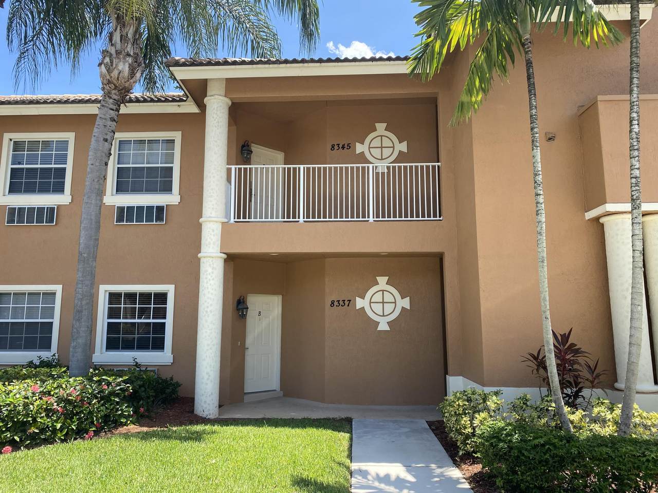 8337 Mulligan Circle - Photo 1
