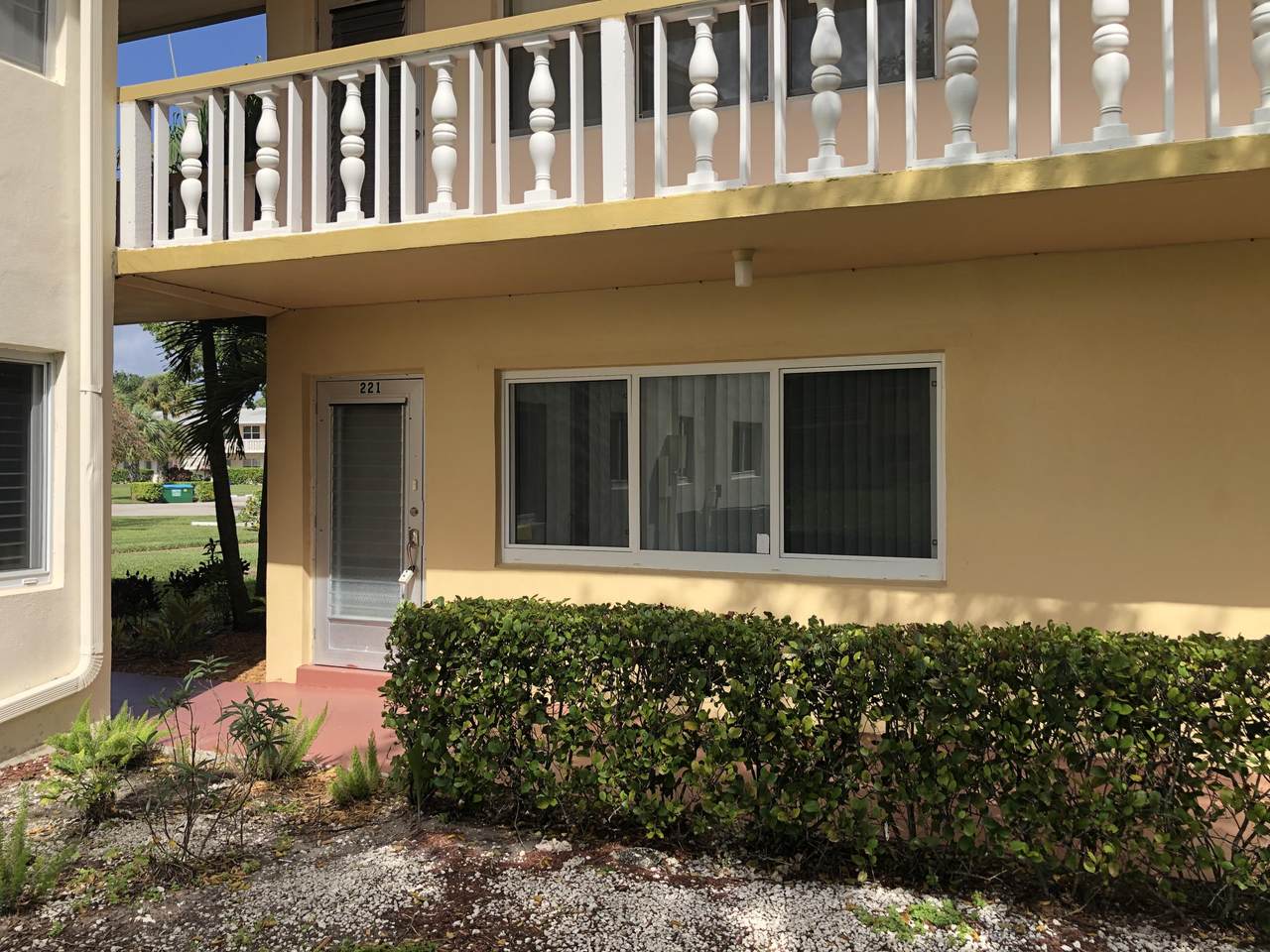221 Coventry J - Photo 1