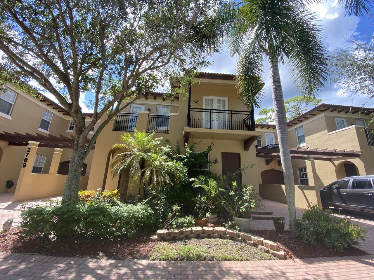 2789 Eagle Rock Circle - Photo 1