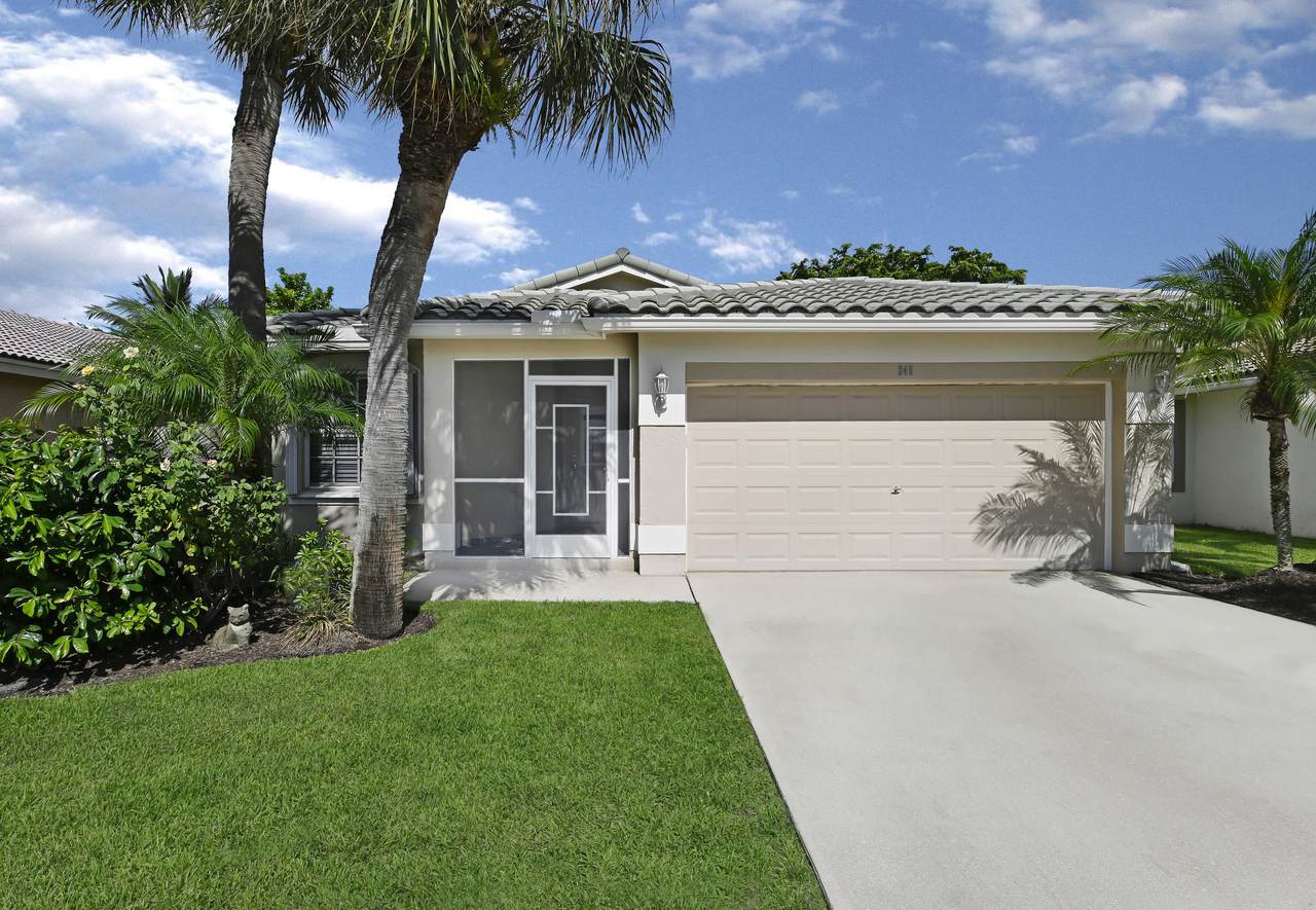 245 40th Avenue - Photo 1