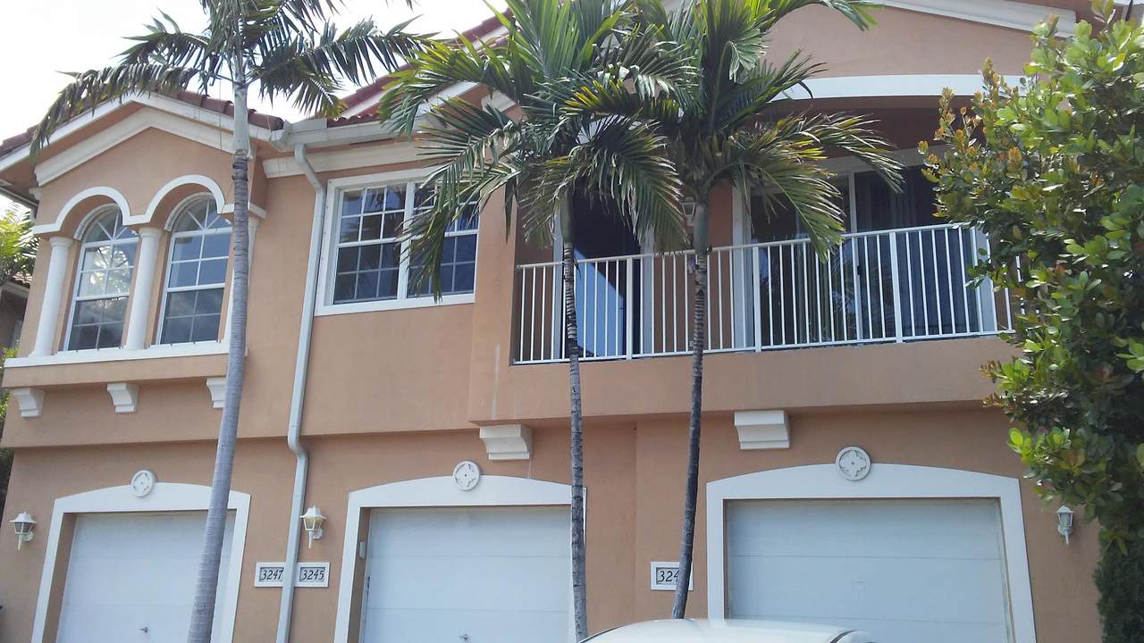 3243 Scarletta Drive - Photo 1