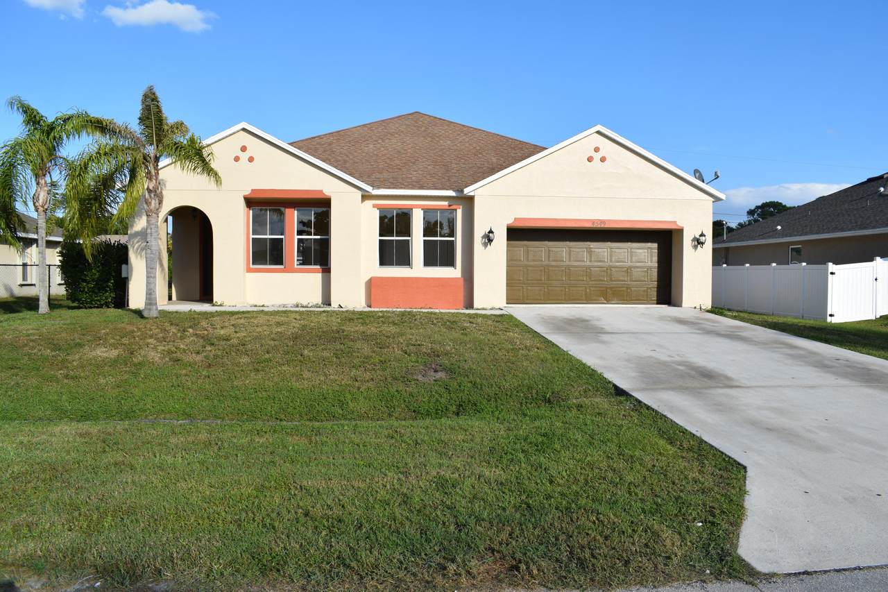 4549 Rachel Street - Photo 1