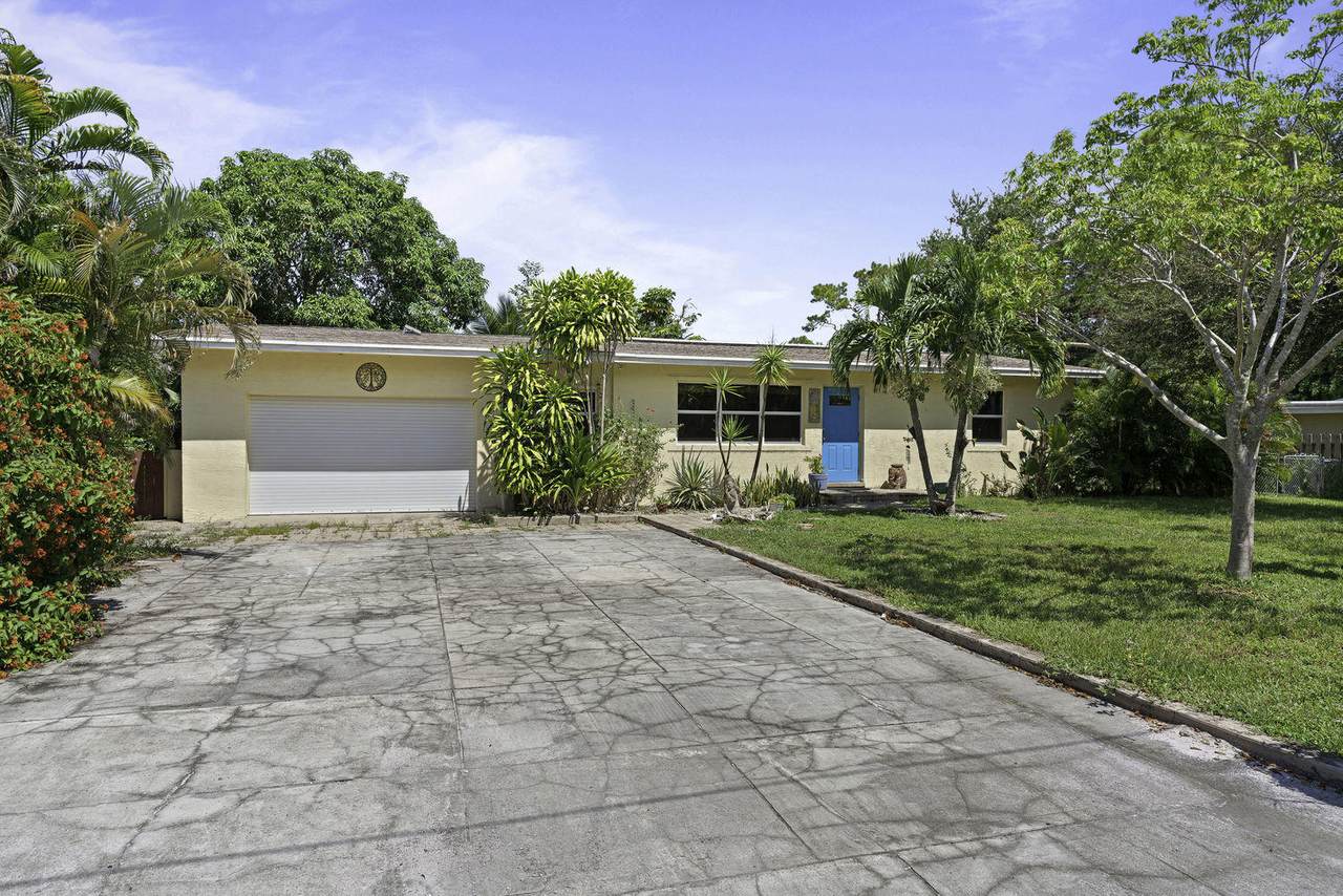 3064 Rostan Lane - Photo 1