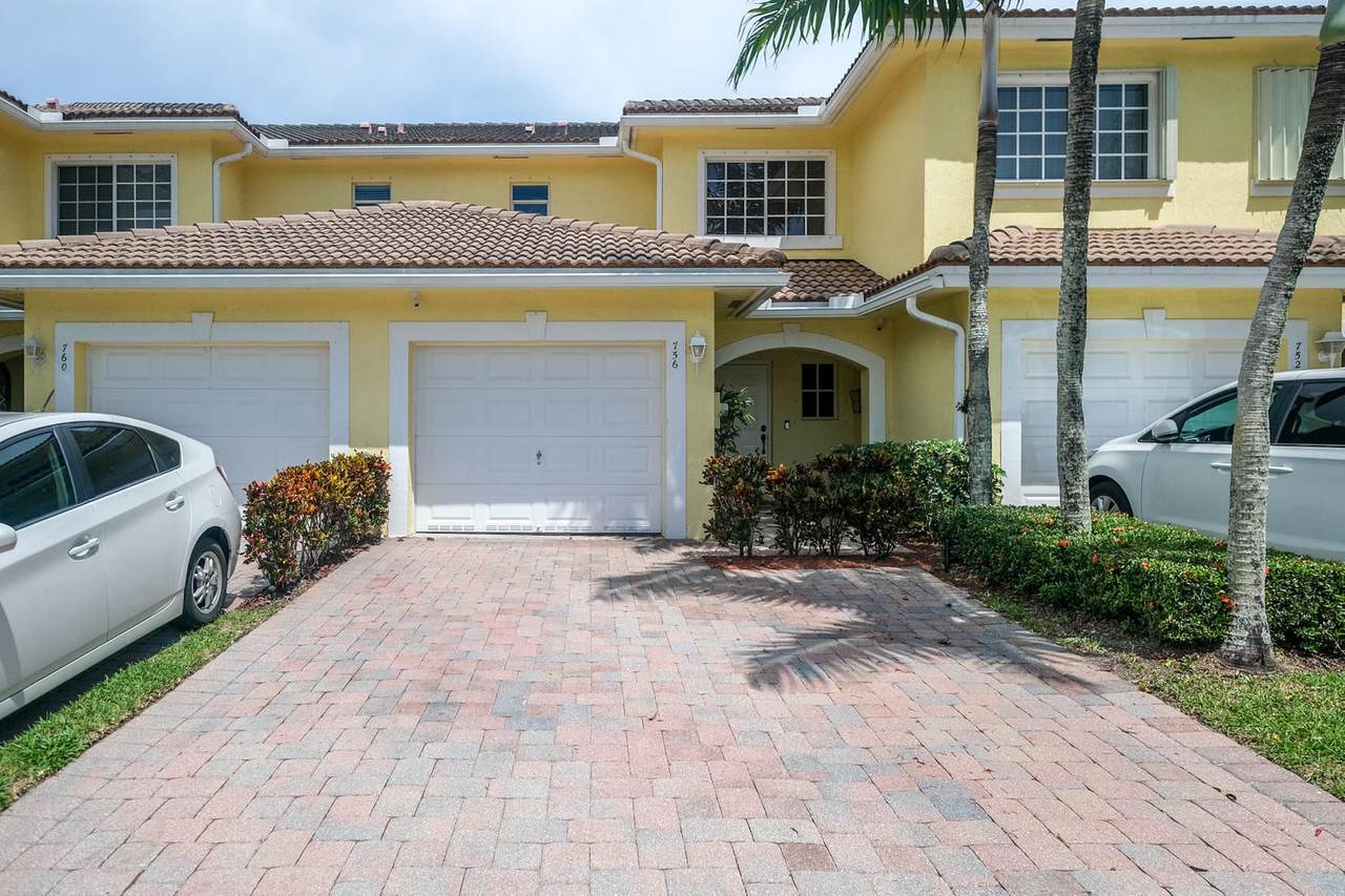 756 Imperial Lake Road - Photo 1