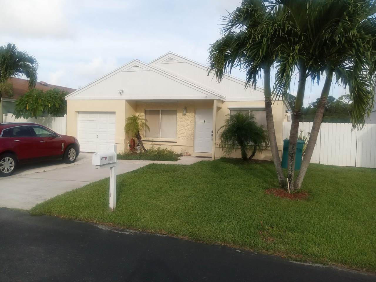 24 Hastings Lane - Photo 1