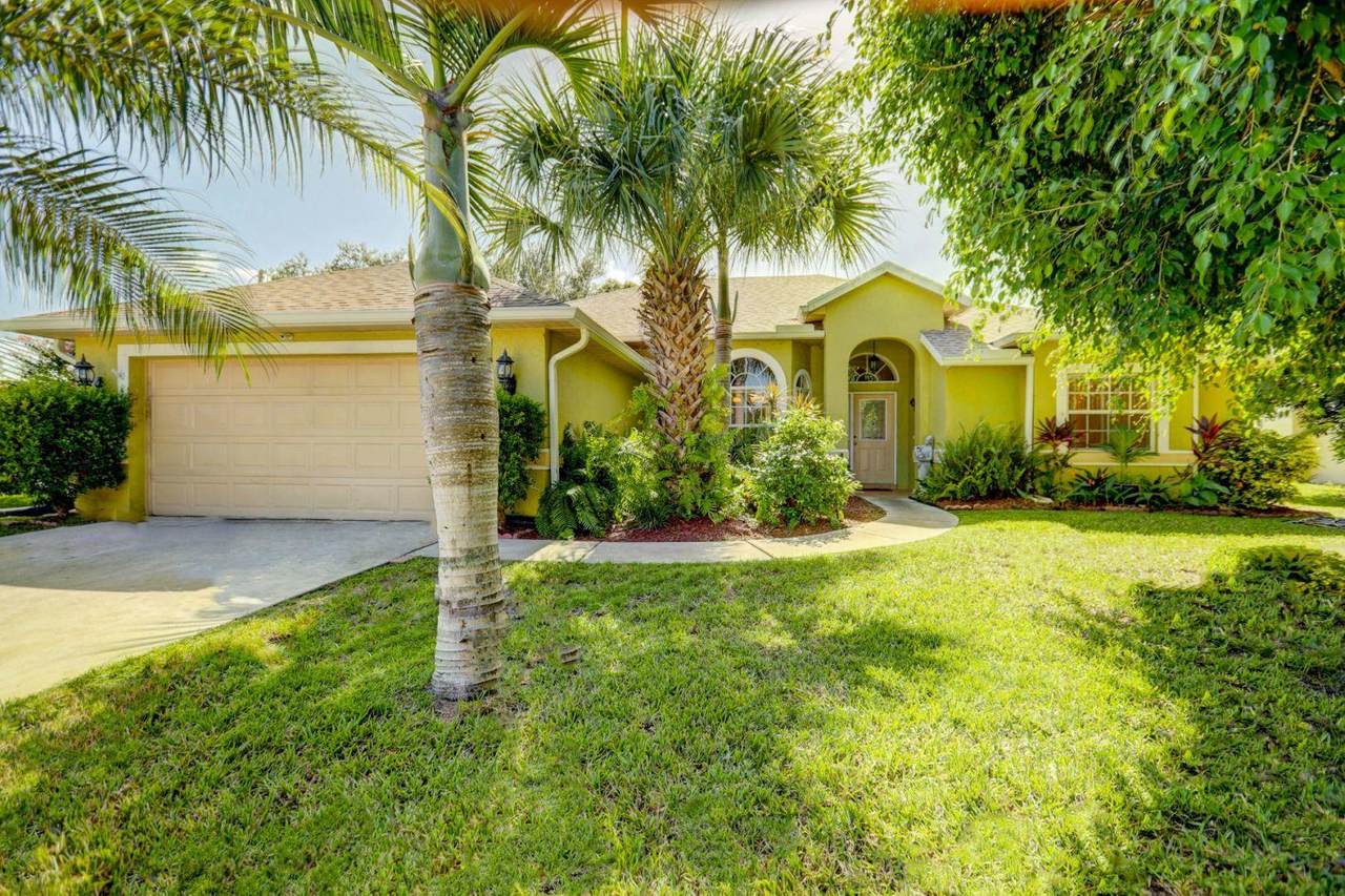 652 Horizon Lane - Photo 1