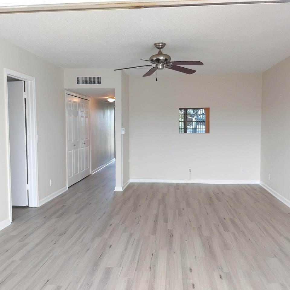 3075 Gardens East Drive - Photo 1