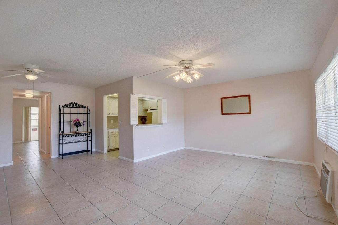 274 Chatham - Photo 1