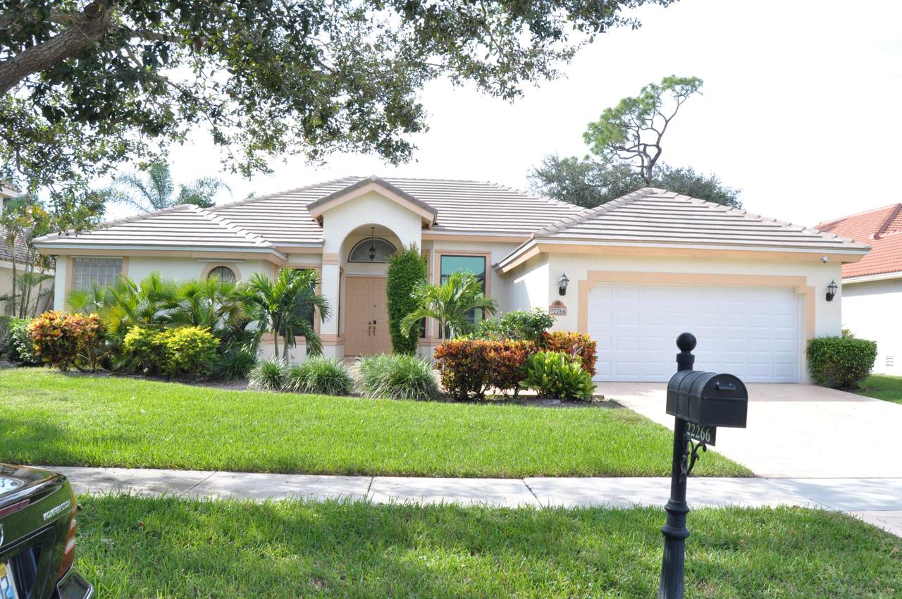 22266 Holcomb Place - Photo 1