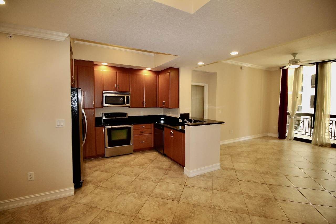 701 Olive Avenue - Photo 1