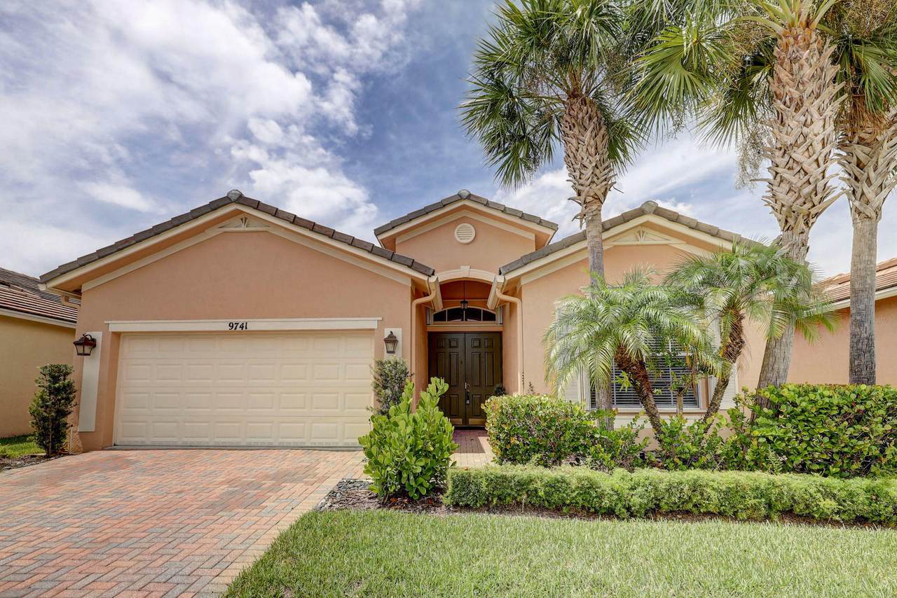 9741 Glenbrook Drive - Photo 1