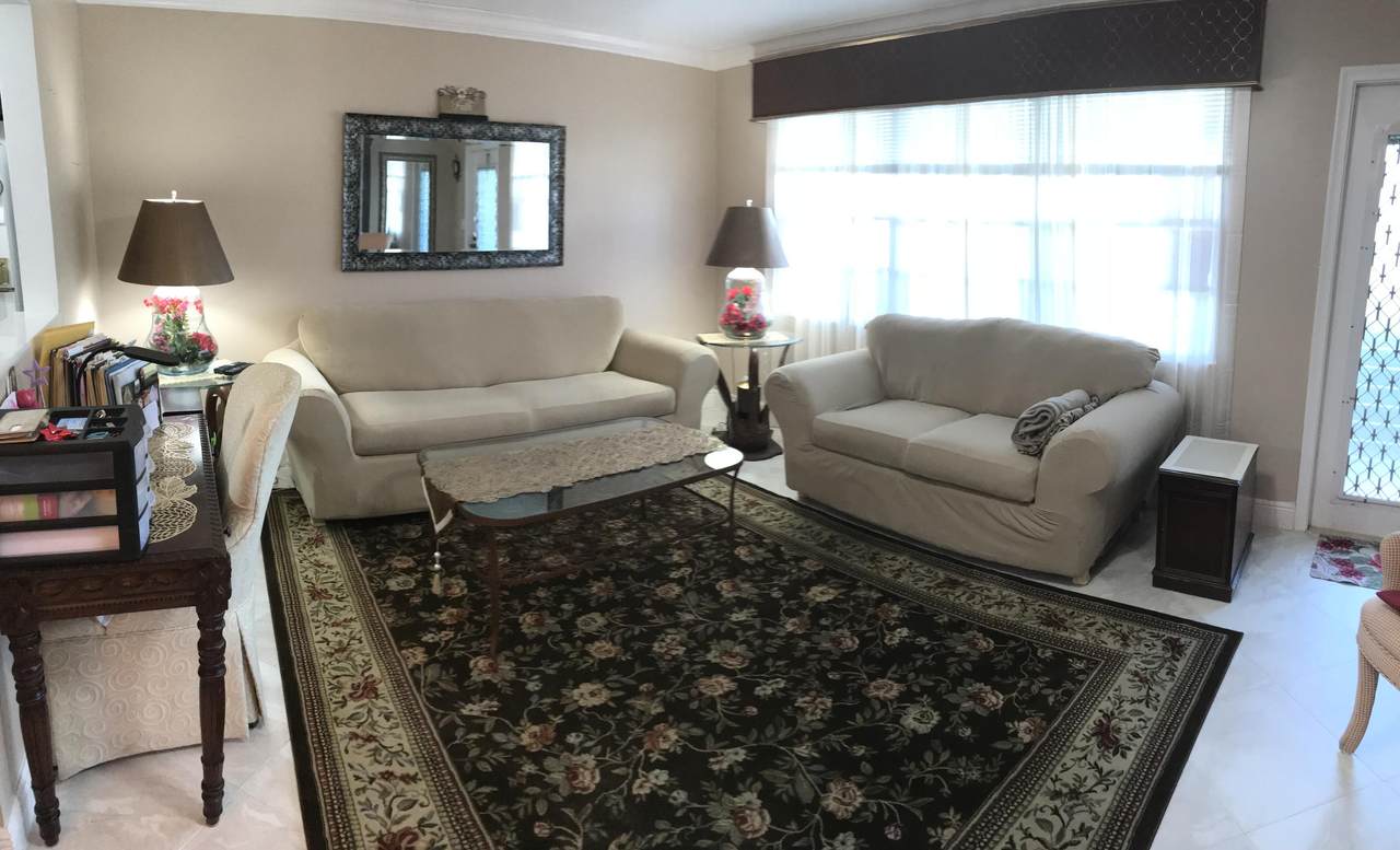 1015 Berkshire A - Photo 1