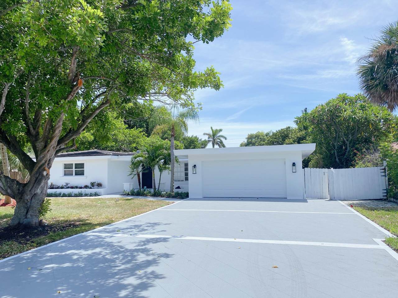 898 Boca Raton Road - Photo 1