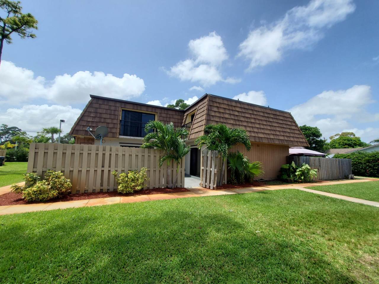 2319 Caroma Lane - Photo 1