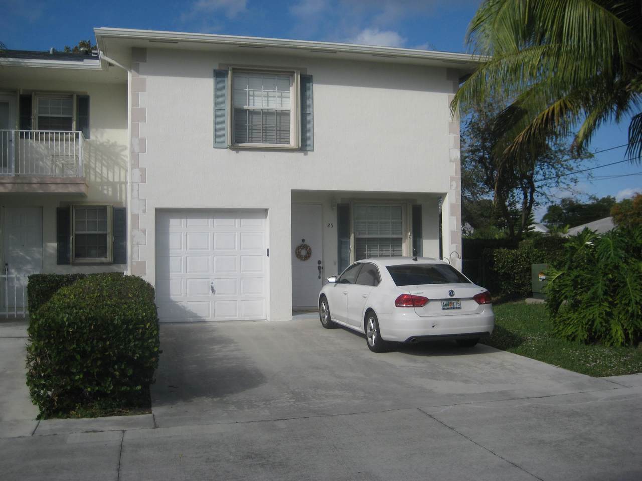 328 Pine Street - Photo 1