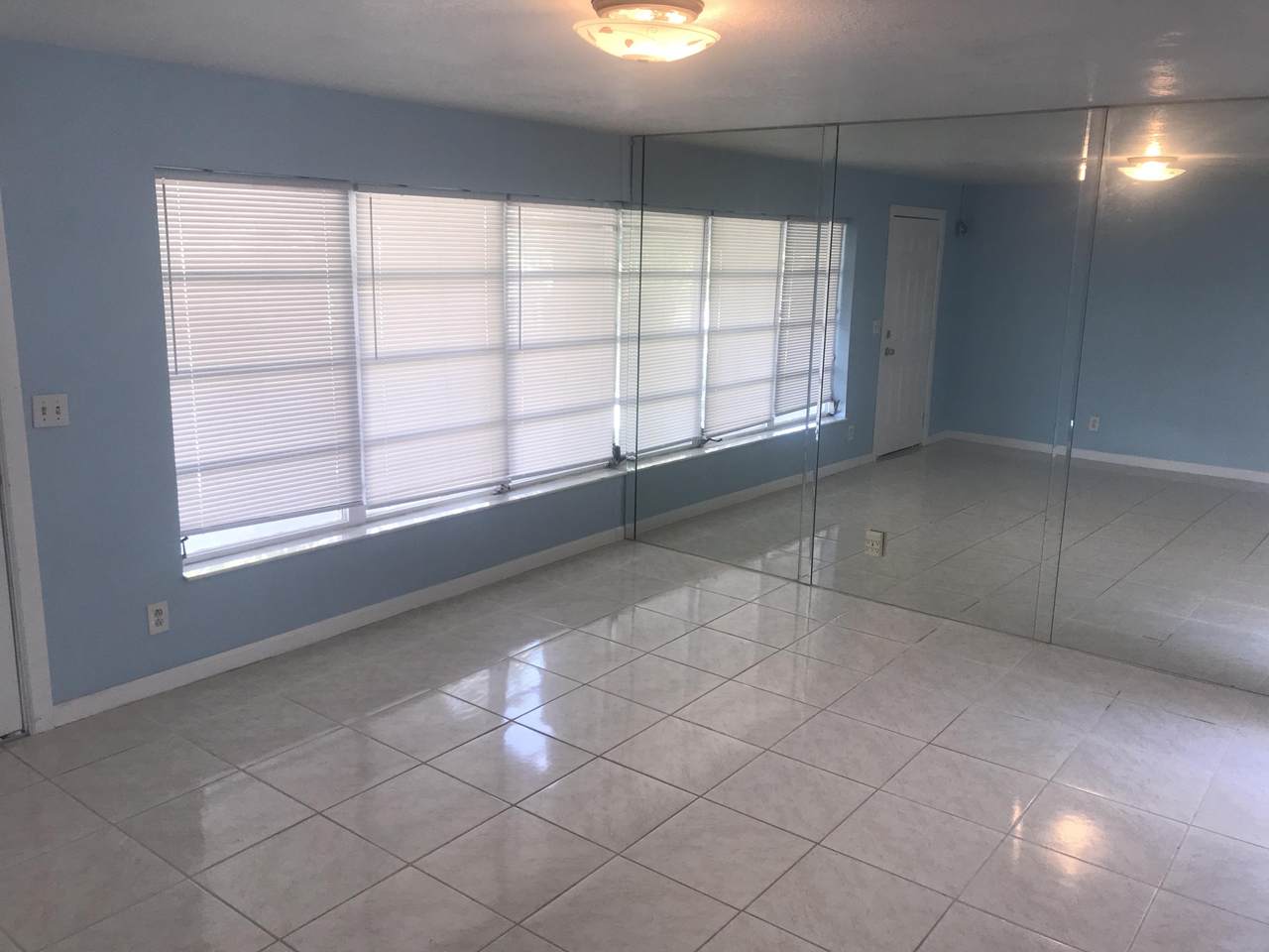 152 Neva Drive - Photo 1