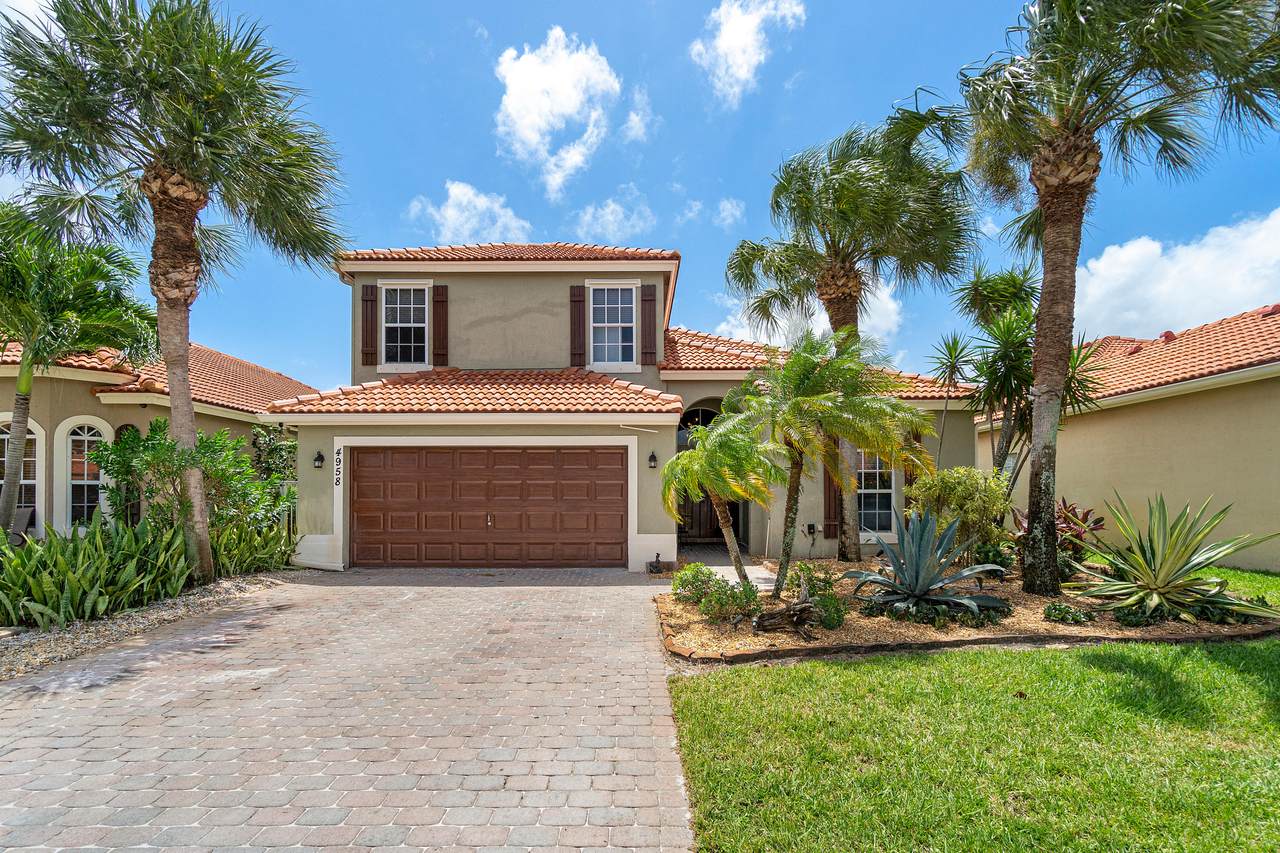 4958 Gateway Gardens Drive - Photo 1