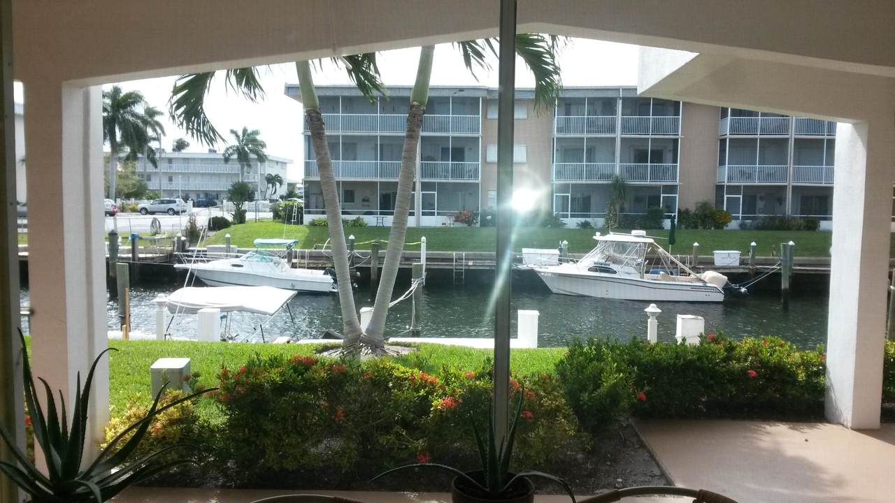 110 Shore Court - Photo 1