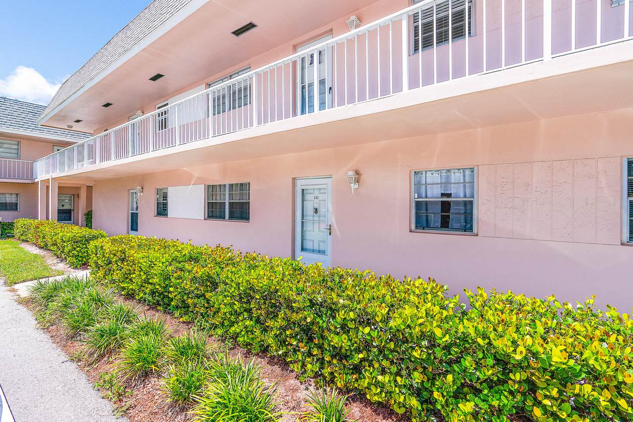 18081 Country Club Drive - Photo 1