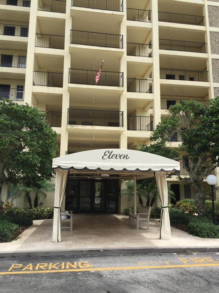 3200 Palm Aire Drive - Photo 1