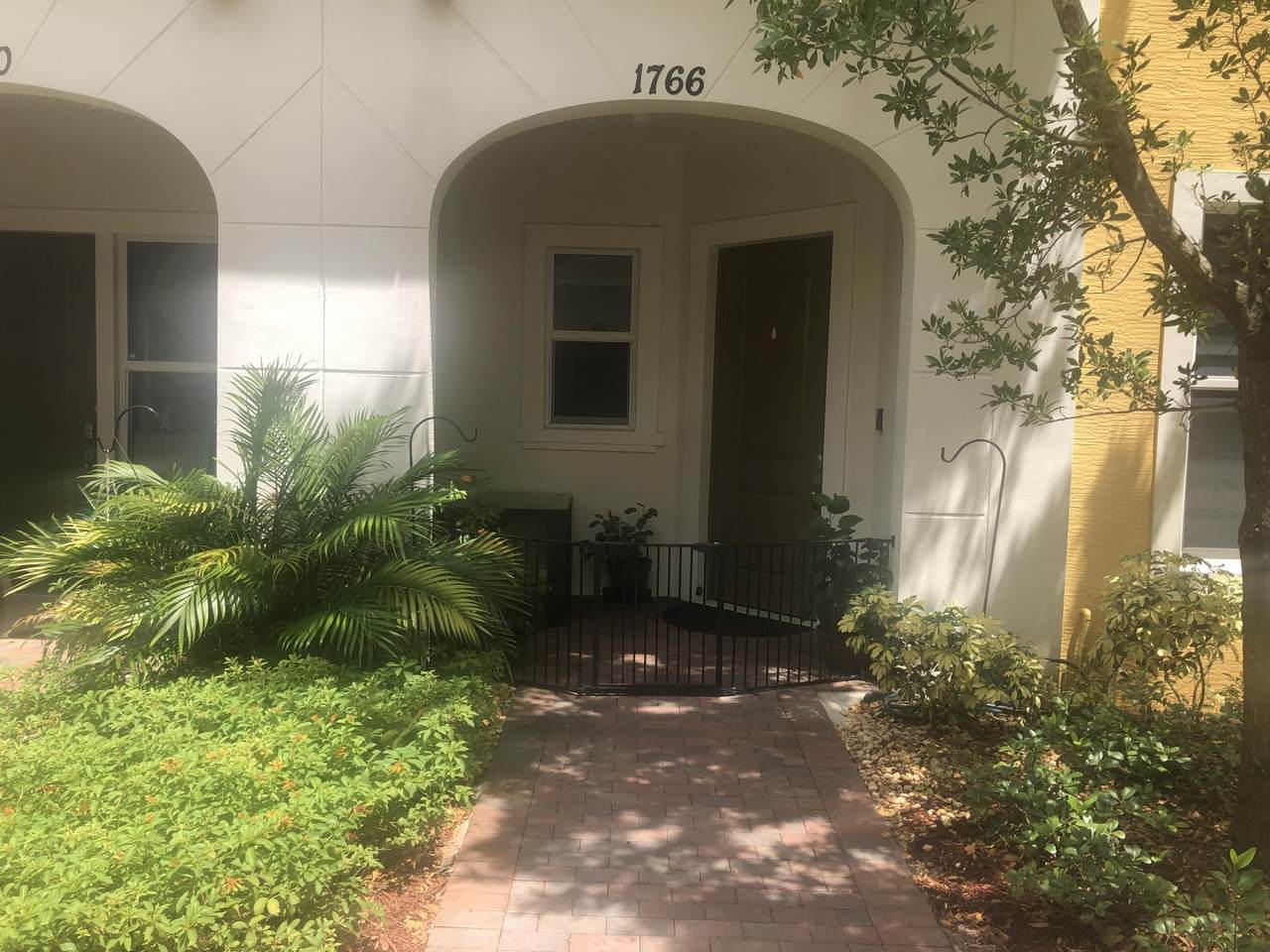 1766 124th Way - Photo 1