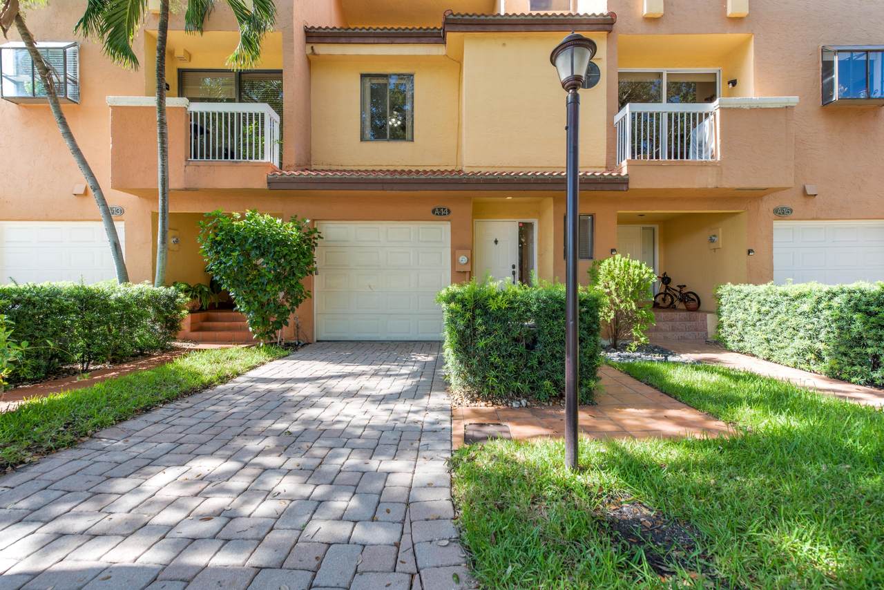 21375 Marina Cove Circle - Photo 1