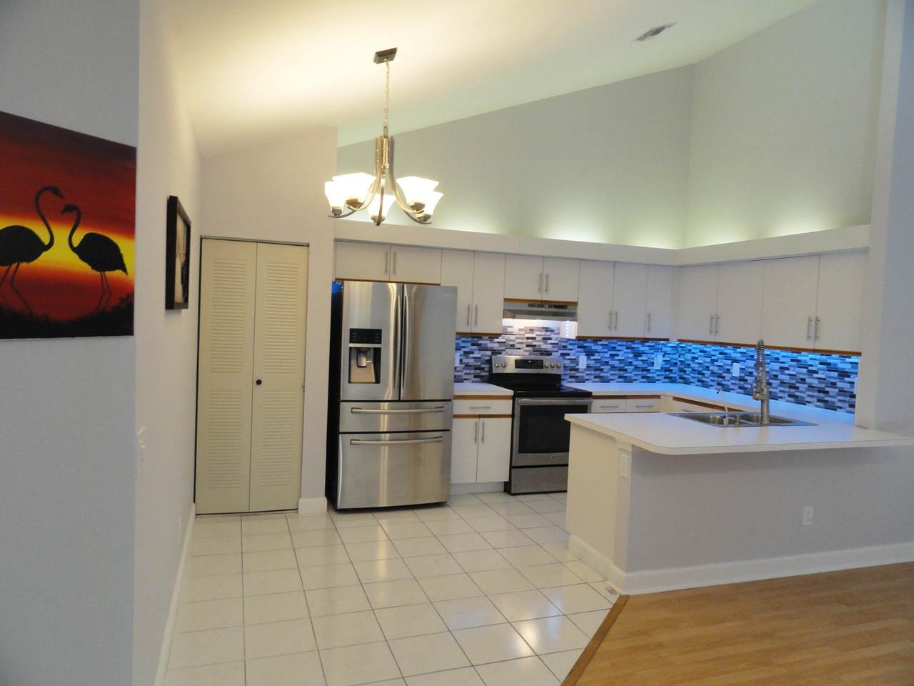 1204 Timberlane Circle - Photo 1