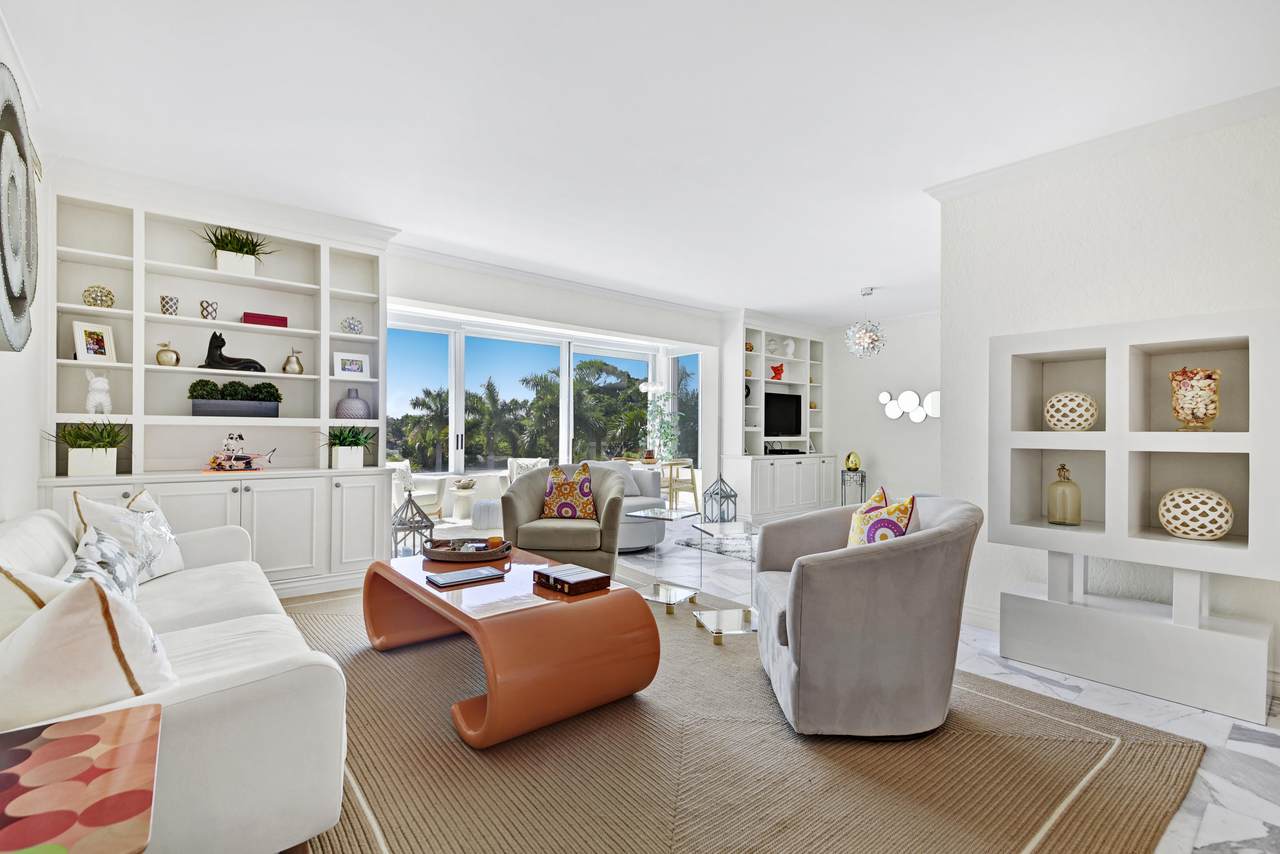 44 Cocoanut Row - Photo 1