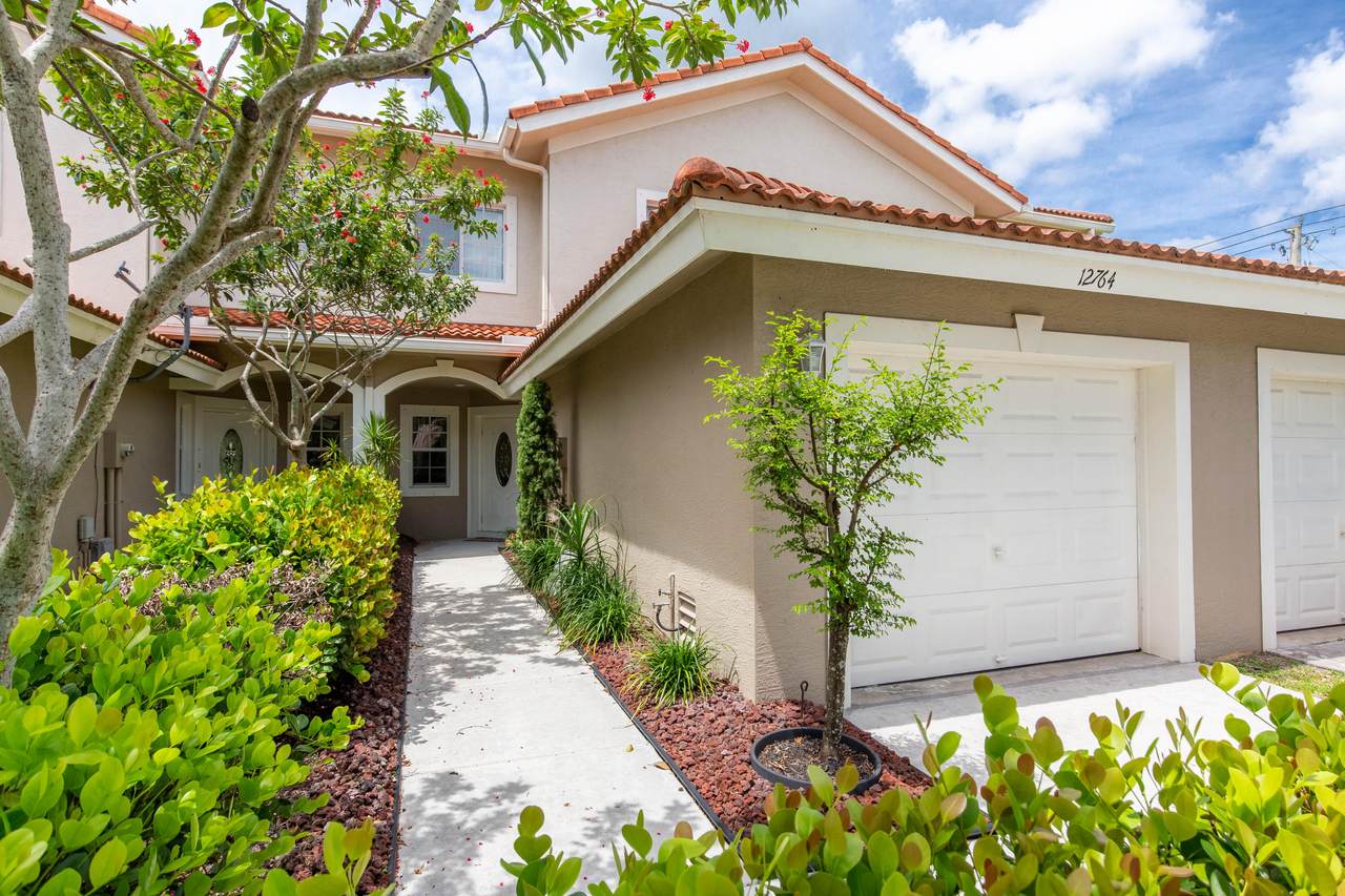 12764 Westhampton Circle - Photo 1