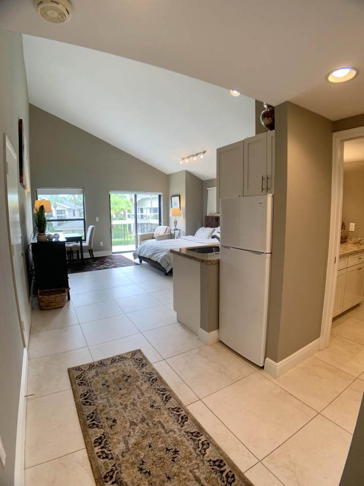11863 Wimbledon Circle - Photo 1