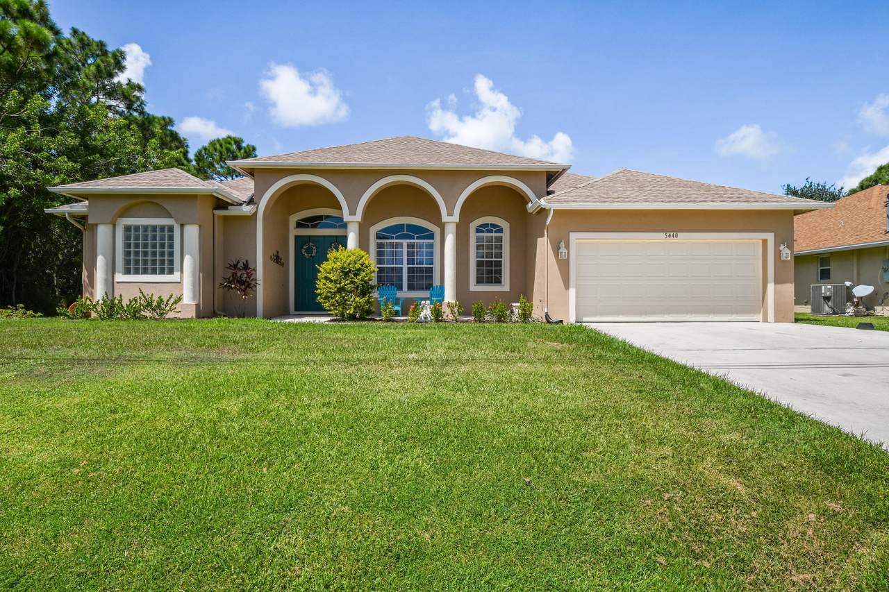 5440 Arrowhead Terrace - Photo 1