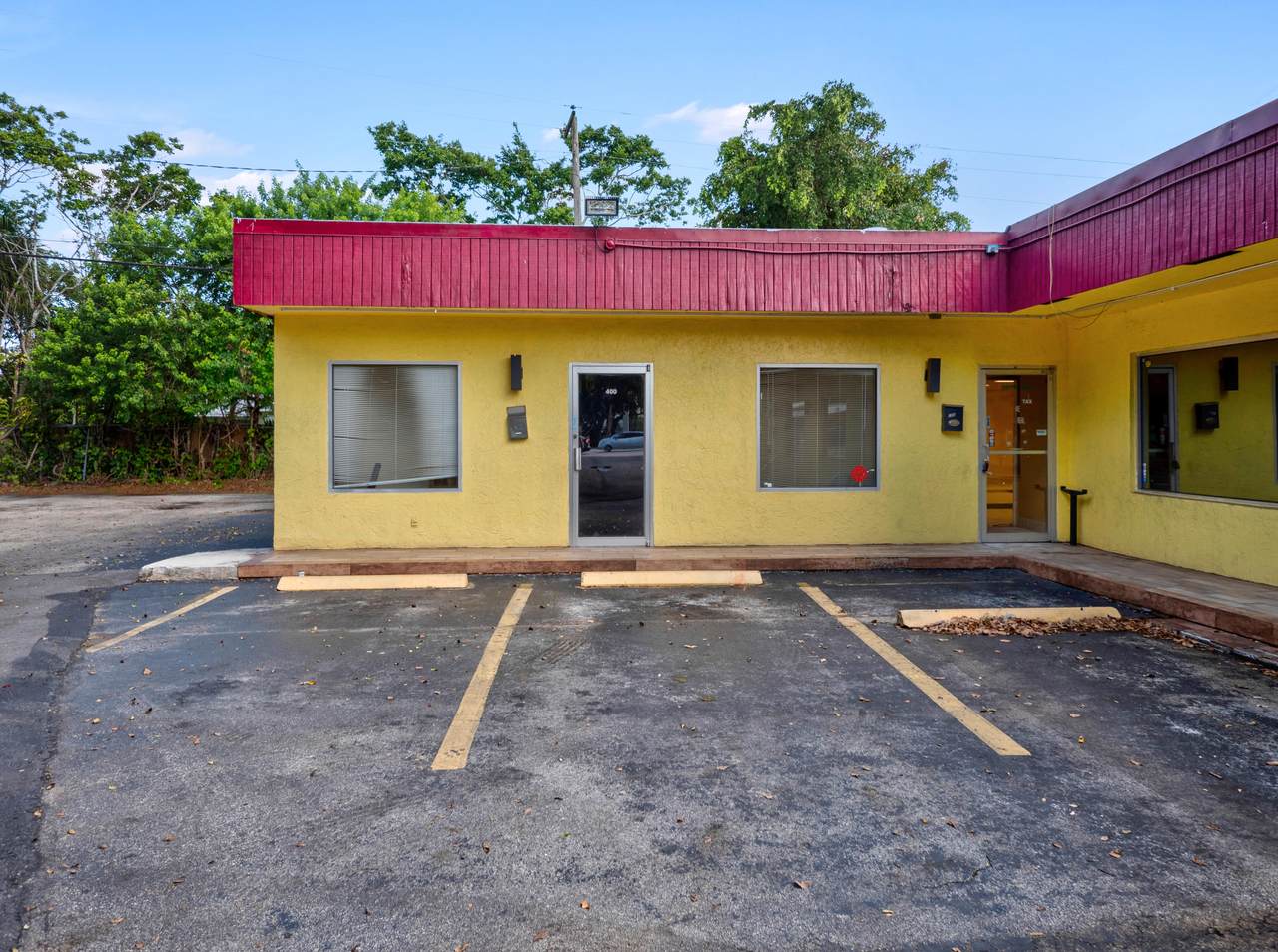 2031 Oakland Park Boulevard - Photo 1
