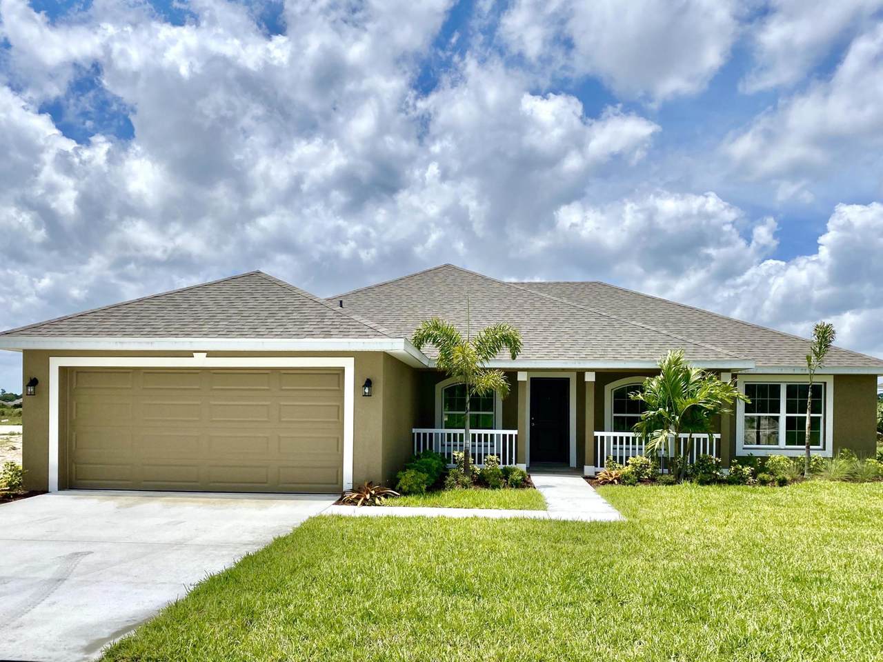 1505 Santander Avenue - Photo 1
