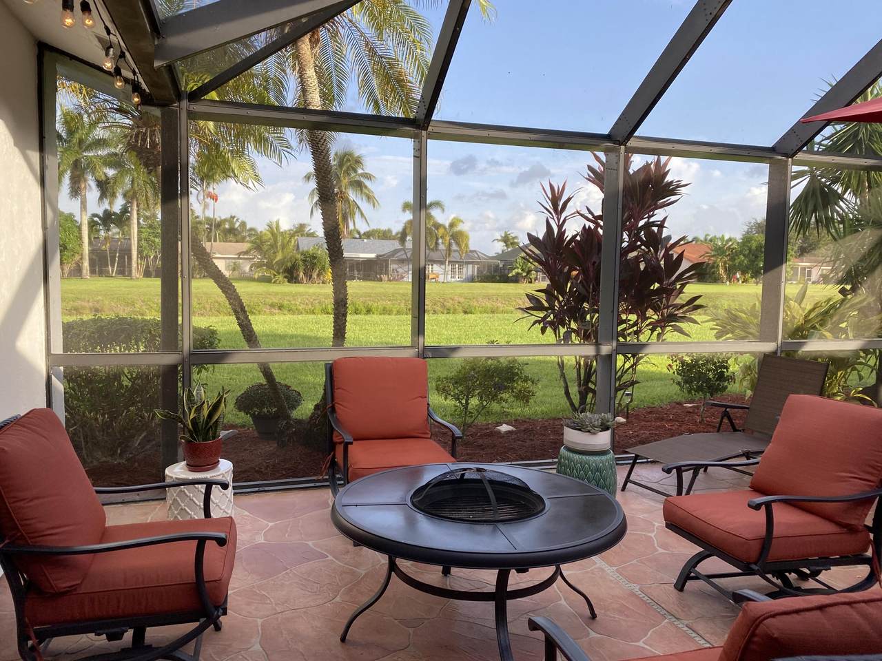 1203 Timberlane Circle - Photo 1