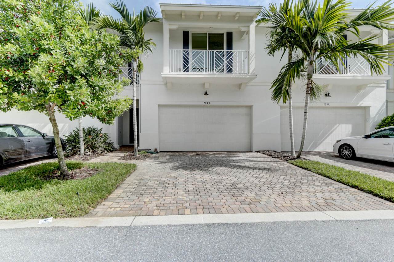 7243 Oxford Court - Photo 1