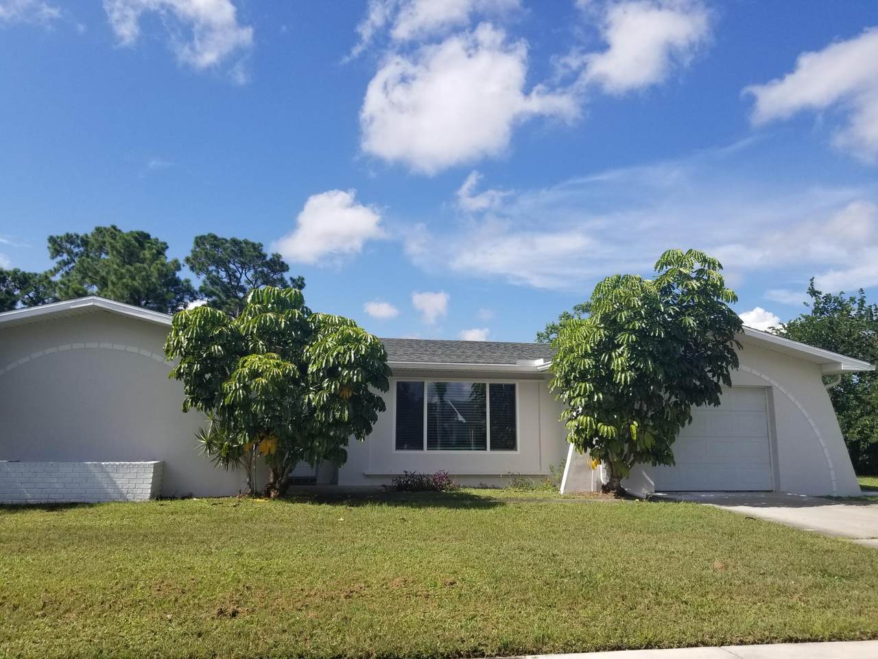 201 Dabney Drive - Photo 1