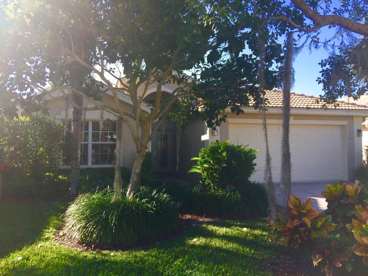7549 Lake Harbor Terrace - Photo 1