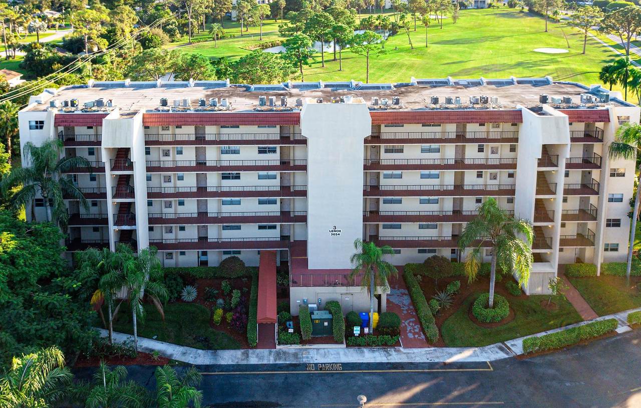 3654 Via Poinciana - Photo 1