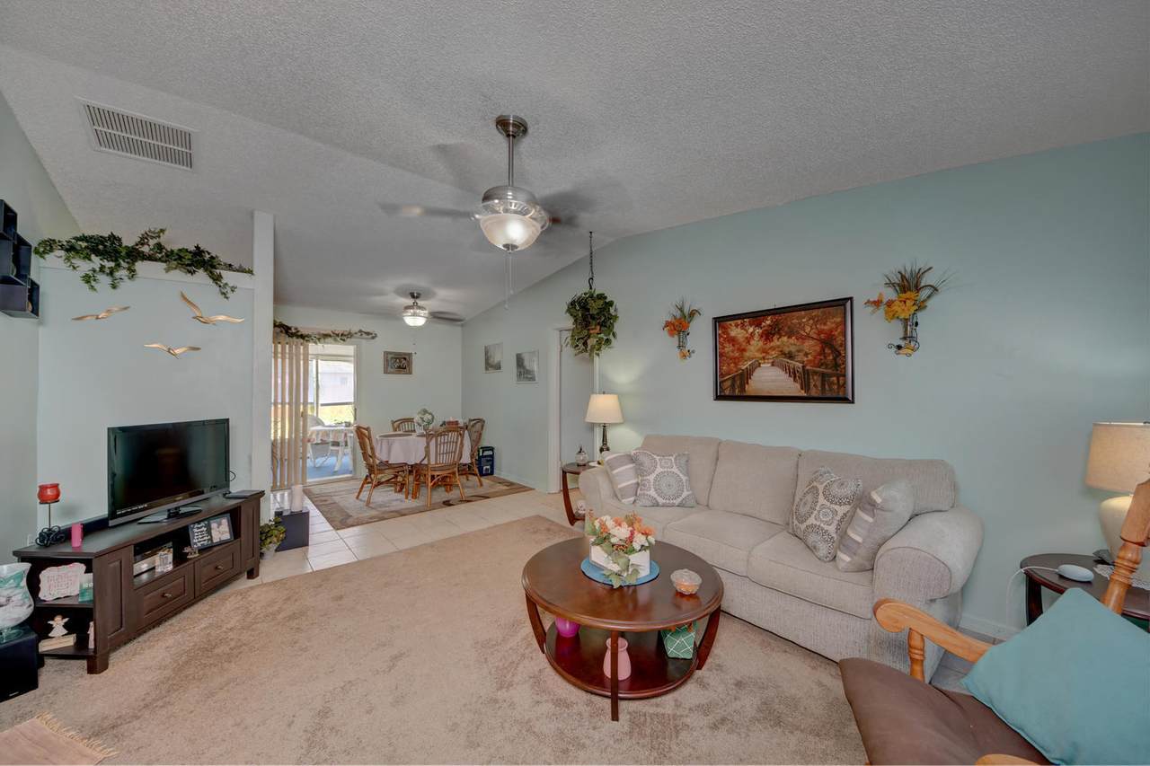 971 Harvard Road - Photo 1