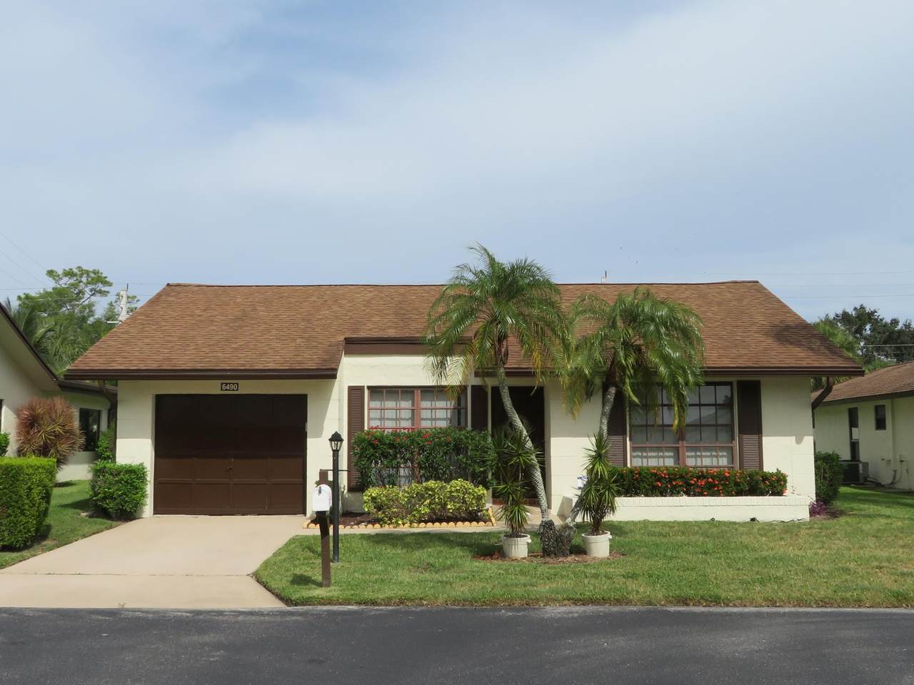 6490 Olivewood Circle - Photo 1