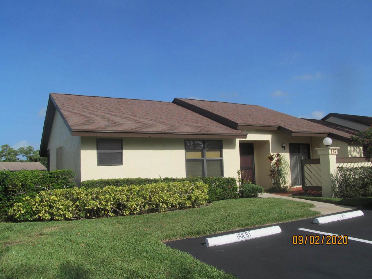 127 Manchineel Court - Photo 1