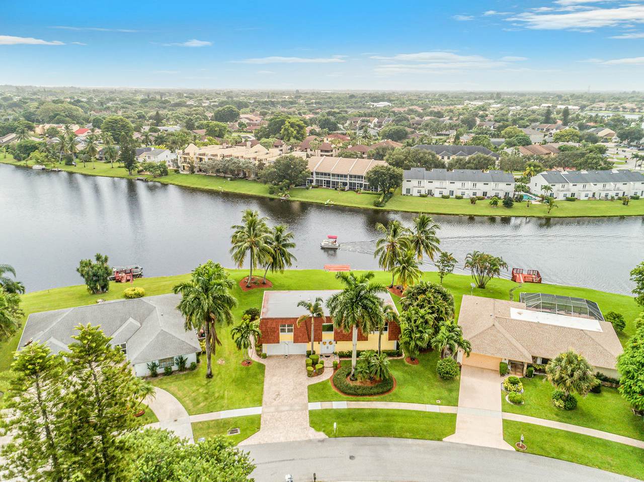 1376 Sailboat Circle - Photo 1