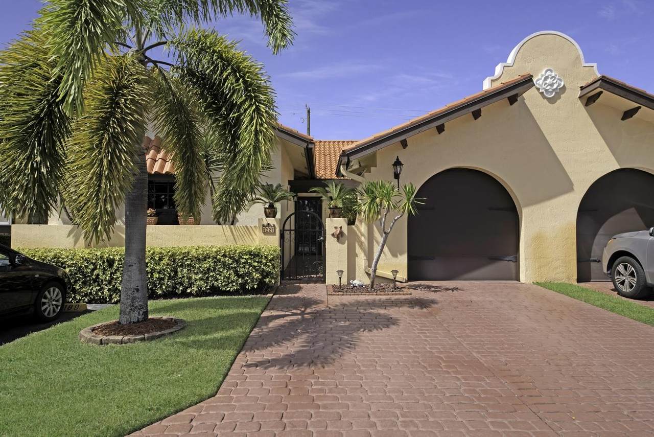 5221 Magellan Way - Photo 1