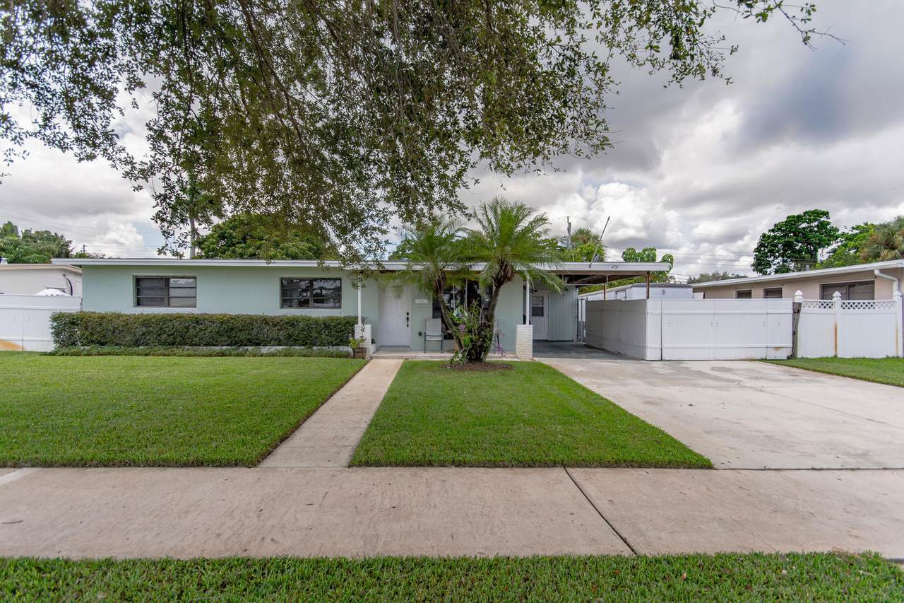 409 Westwind Drive - Photo 1