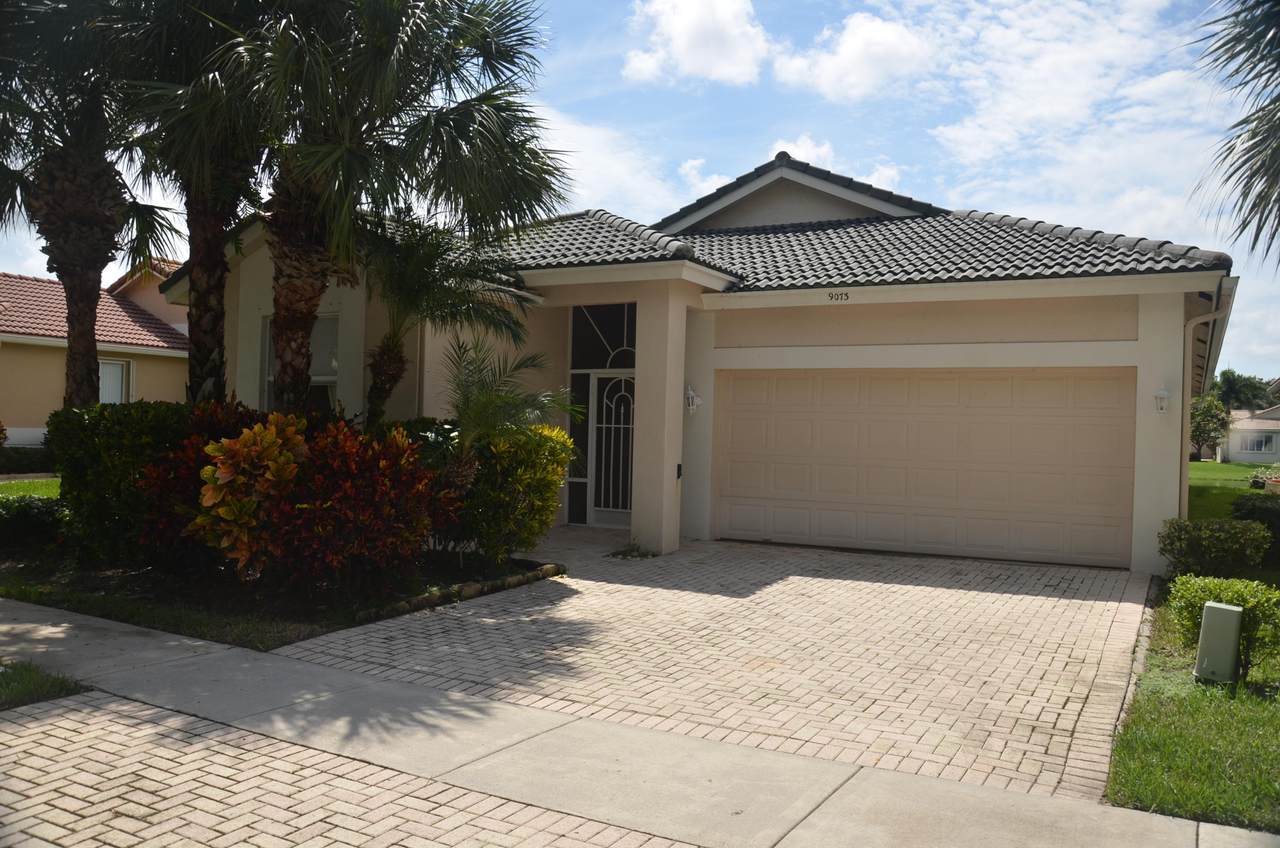 9073 Bay Point Circle - Photo 1