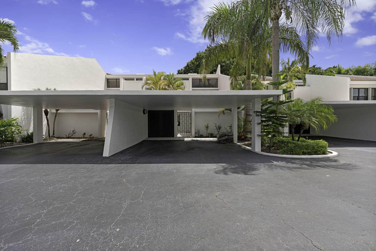 1904 Presidential Way - Photo 1